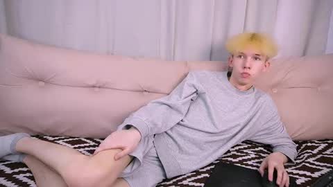 mark_brain online show from May 14, 12:34 pm
