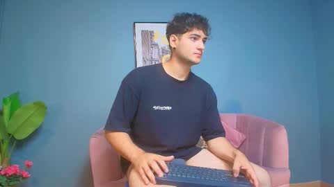 Snapshot of mark_evans1_ chatting on October 15, 2:17 pm mark_evans1_ online show from October 15, 2:17 pm