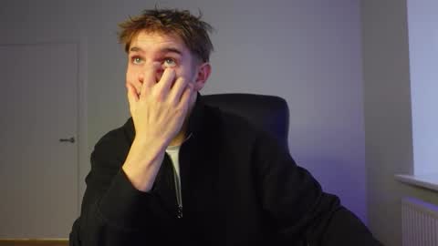 MARK KARSON online show from December 21, 10:00 am