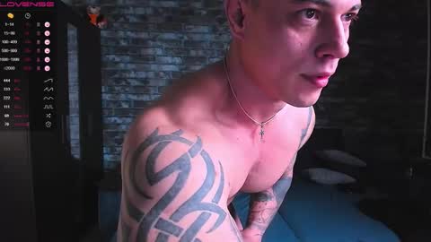 Mark online show from December 20, 6:42 am