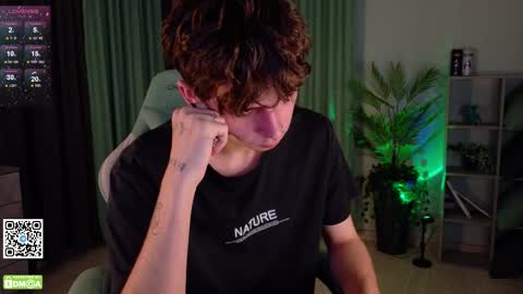 Mark online show from October 28, 3:14 pm