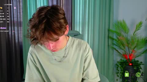 Mark online show from April 3, 8:34 am