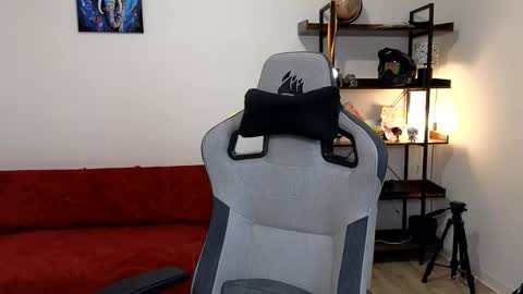 Snapshot of mark_shturman chatting on February 17, 6:43 am mark_shturman online show from February 17, 6:43 am