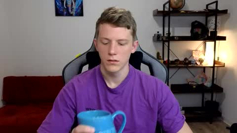 Snapshot of mark_shturman chatting on March 1, 6:48 am mark_shturman online show from March 1, 6:48 am