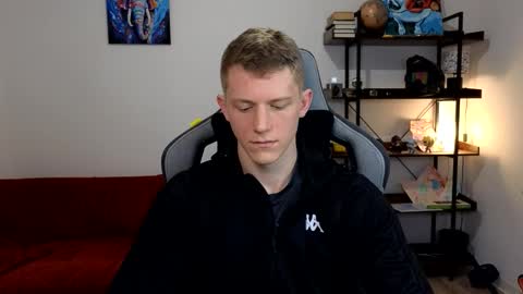 Snapshot of mark_shturman chatting on March 13, 3:57 am mark_shturman online show from March 13, 3:57 am