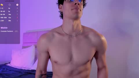 Snapshot of mark_thonson chatting on November 4, 6:51 pm troy online show from November 4, 6:51 pm