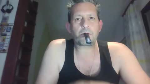 Snapshot of marka1506 chatting on March 14, 12:28 am marka1506 online show from March 14, 12:28 am