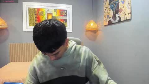 Snapshot of markbowie chatting on September 9, 11:21 am markbowie online show from September 9, 11:21 am