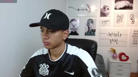 Snapshot of markbowie chatting on September 21, 2:51 pm markbowie online show from September 21, 2:51 pm