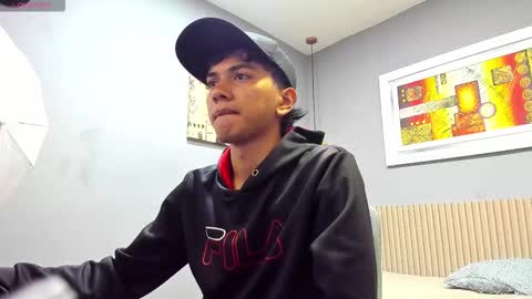 Snapshot of markbowie chatting on September 30, 11:26 am markbowie online show from September 30, 11:26 am