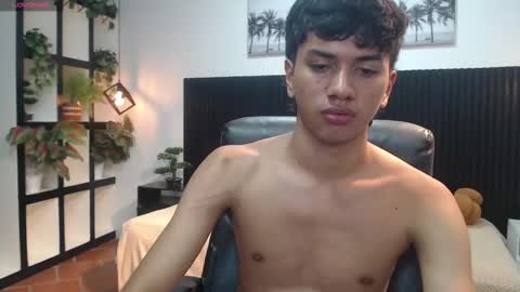 markbowie online show from December 19, 9:55 pm