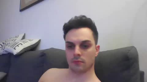 Snapshot of markboy5 chatting on February 5, 1:37 am Mark online show from February 5, 1:37 am