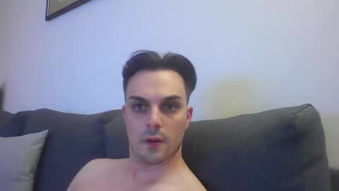 Snapshot of markboy5 chatting on September 19, 12:02 am Mark online show from September 19, 12:02 am