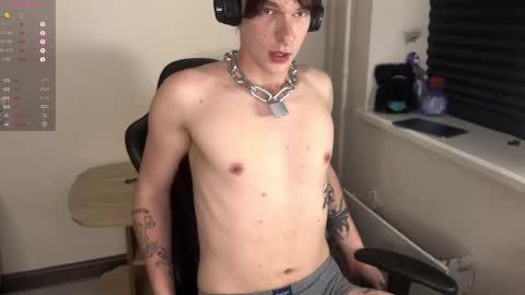 Snapshot of markcarthy chatting on October 19, 3:01 pm Mark online show from October 19, 3:01 pm