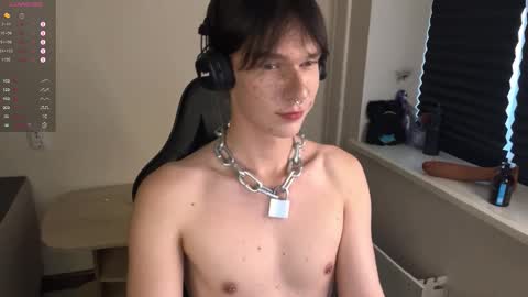 Snapshot of markcarthy chatting on October 30, 1:45 pm Mark online show from October 30, 1:45 pm