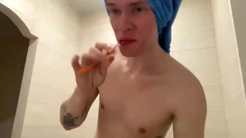 Mark online show from March 13, 8:15 pm