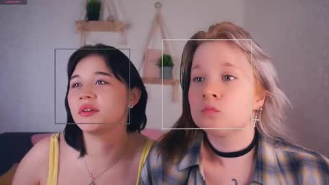 Kira and Evia online show from December 2, 7:36 am