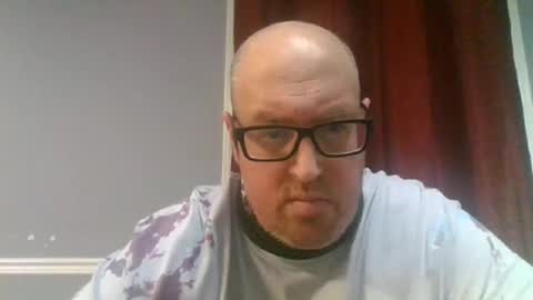 Snapshot of markkellyhamilton99 chatting on January 4, 11:17 pm mark online show from January 4, 11:17 pm