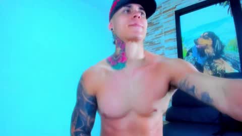 Snapshot of marko_toro__ chatting on March 11, 7:15 am Sebastian online show from March 11, 7:15 am