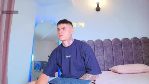 Snapshot of marko_toro__ chatting on October 31, 3:18 am Sebastian online show from October 31, 3:18 am