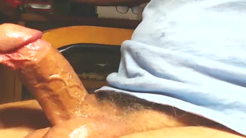 Snapshot of markrioja chatting on December 10, 6:22 am markrioja online show from December 10, 6:22 am