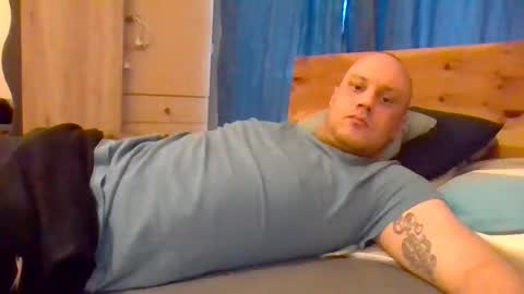 markus_7 online show from January 11, 2:44 pm