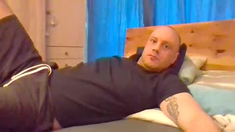 markus_7 online show from April 23, 4:09 pm