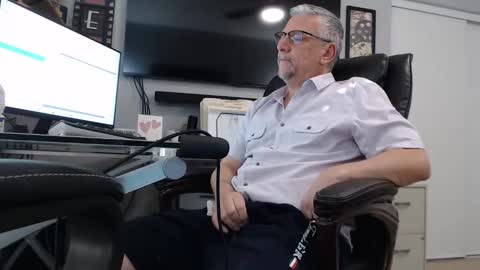 marky0029 online show from April 20, 3:59 pm