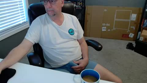 Snapshot of marky0029 chatting on June 15, 3:25 pm marky0029 online show from June 15, 3:25 pm