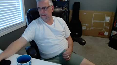 Snapshot of marky0029 chatting on July 1, 2:07 pm marky0029 online show from July 1, 2:07 pm