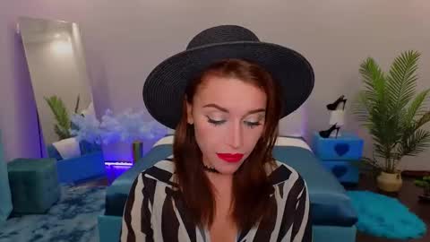 Snapshot of marladewis chatting on September 20, 2:18 pm MarlaDewis online show from September 20, 2:18 pm