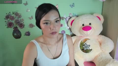 Snapshot of marlyanal chatting on August 4, 3:43 am Marly Anal online show from August 4, 3:43 am