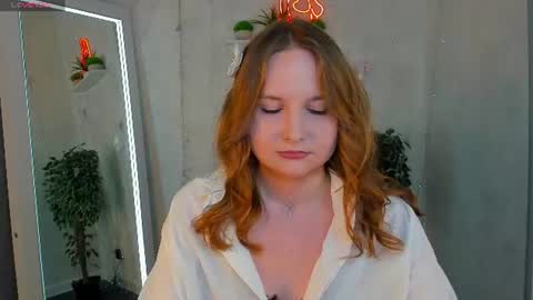 Snapshot of marlyn_owen chatting on June 11, 1:05 am Emmaa online show from June 11, 1:05 am