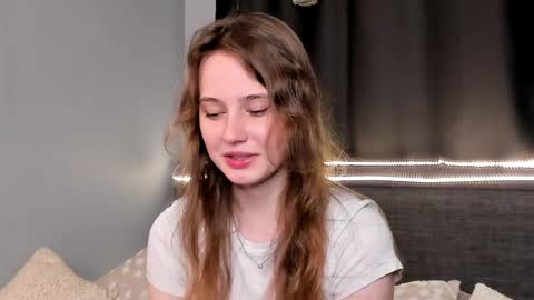 Snapshot of marquitamergel chatting on April 27, 10:02 am Andriella online show from April 27, 10:02 am