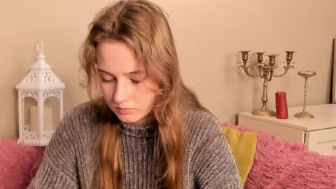 Snapshot of marquitamergel chatting on May 11, 9:59 am Andriella online show from May 11, 9:59 am