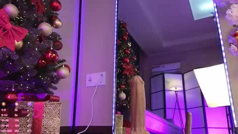 Snapshot of marry_cordy chatting on December 31, 4:38 am Mary online show from December 31, 4:38 am