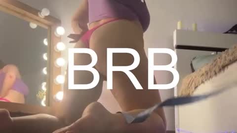 Snapshot of marry_evans_ chatting on October 31, 1:06 am marry_evans_ online show from October 31, 1:06 am