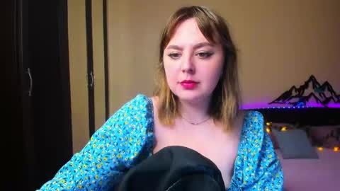 marry_evans_ online show from May 6, 1:36 am