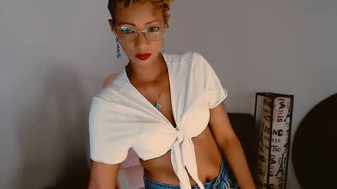 May online show from October 3, 2:36 pm