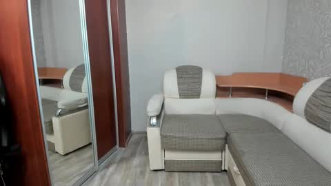 Alan online show from December 3, 8:29 pm