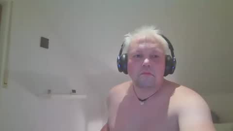 mars0481 online show from November 16, 9:31 pm