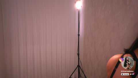 Snapshot of marsabass chatting on January 23, 2:39 pm     online show from January 23, 2:39 pm