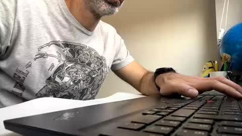 Snapshot of marsupilami_82_ chatting on March 2, 9:38 am marsupilami_82_ online show from March 2, 9:38 am