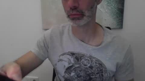 Snapshot of marsupilami_82_ chatting on March 9, 10:47 pm marsupilami_82_ online show from March 9, 10:47 pm