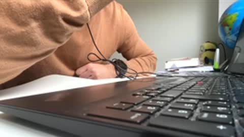 Snapshot of marsupilami_82_ chatting on March 20, 10:42 am marsupilami_82_ online show from March 20, 10:42 am