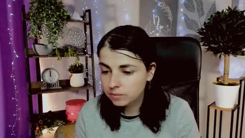 martaedams online show from February 21, 6:14 am