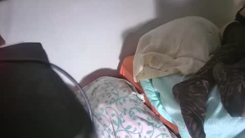 martamoontrans online show from December 7, 3:04 am