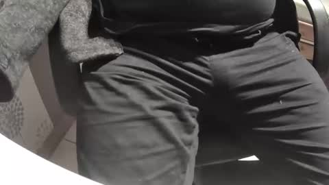 Snapshot of martial04 chatting on January 1, 6:59 pm martial04 online show from January 1, 6:59 pm