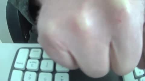 Snapshot of martial04 chatting on February 23, 1:10 pm martial04 online show from February 23, 1:10 pm