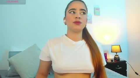 Snapshot of martina_connor1 chatting on March 21, 10:42 am C A R O L I N A online show from March 21, 10:42 am